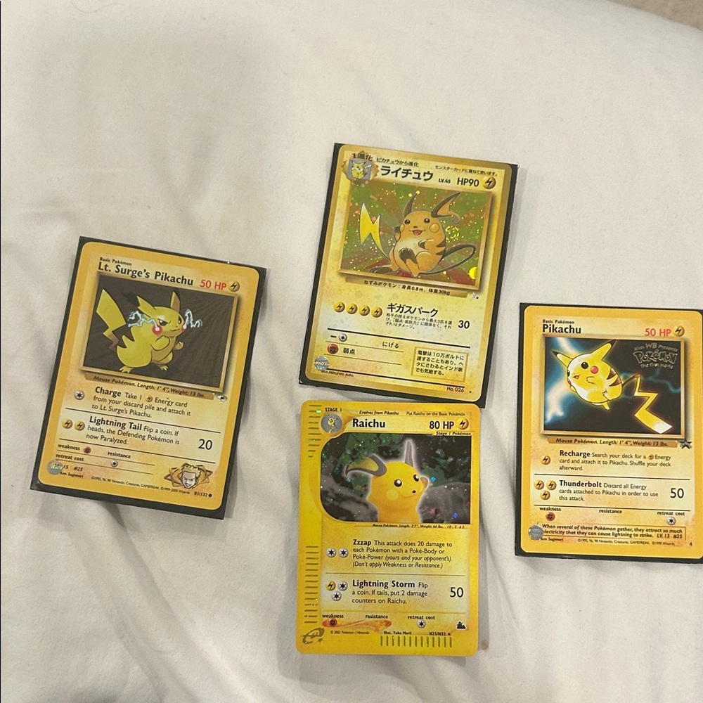 Pikachu and Raichu Pokémon Card Set